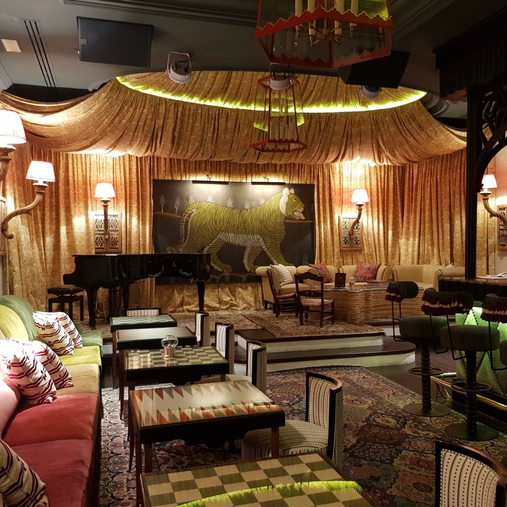 Marbella Club Timeless Charming Luxury Family Beach Front Hotel Wellness Mindfulness Yoga Pilates Meditation Grill Best Beef Steak Deck Chairs Swimming Pool Suite Lush Garden Kids Club Alfresco Dining Cocktail Summer