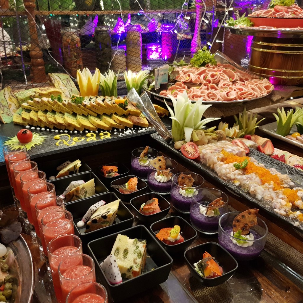 Maldives Amari Havodda Hotel Paradise Luxury All Inclusive Meal Drinks Family Snorkelling Nemo Sun Relax Pampering Great Good Value Friendly Spacious Buffet Sand Beach Shark Unwind Spa Massage Facial Overwater Villa Private Privacy Secluded Island