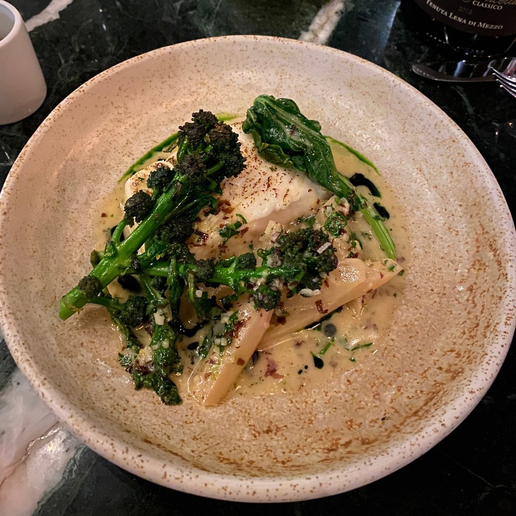 Fallow Restaurant London St James Modern British Heston Blumenthal gastronomic Chef Jack Croft William Murray James Robson creative best top vibrant fun exciting corn ribs smoked cod head sriracha sauce mushroom parfait kombu fries date romantic groups friend large group celebration birthday party Cocktail