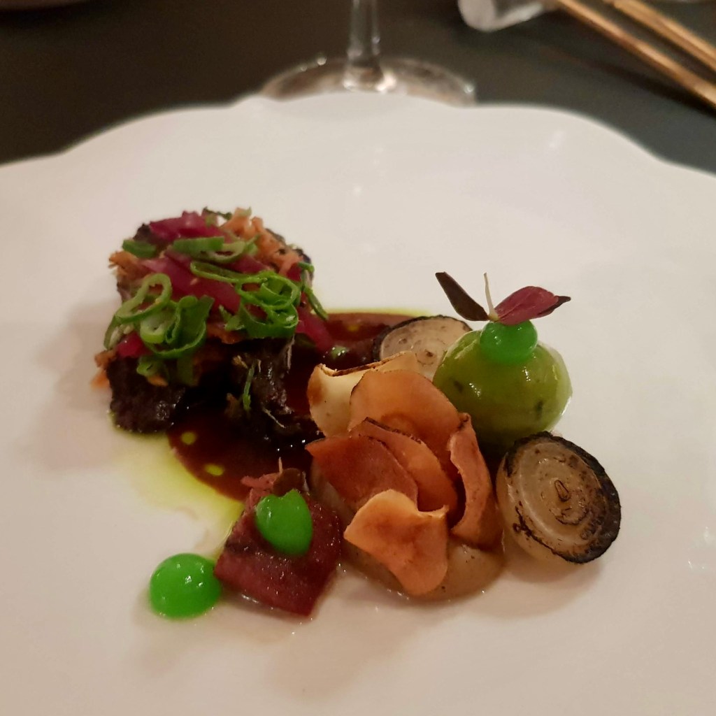 Restaurant Glacier Boutique Hotel Tasting Menu Grindelwald Artistic Locally Sourced Sustainable Ingredients Robert Steuri Service Relaxed Romantic Enjoyable