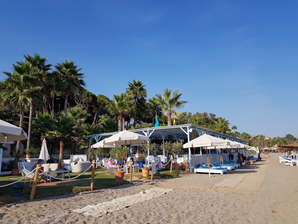 Marbella Club Timeless Charming Luxury Family Beach Front Hotel Wellness Mindfulness Yoga Pilates Meditation Grill Best Beef Steak Deck Chairs Swimming Pool Suite Lush Garden Kids Club Alfresco Dining Cocktail Summer