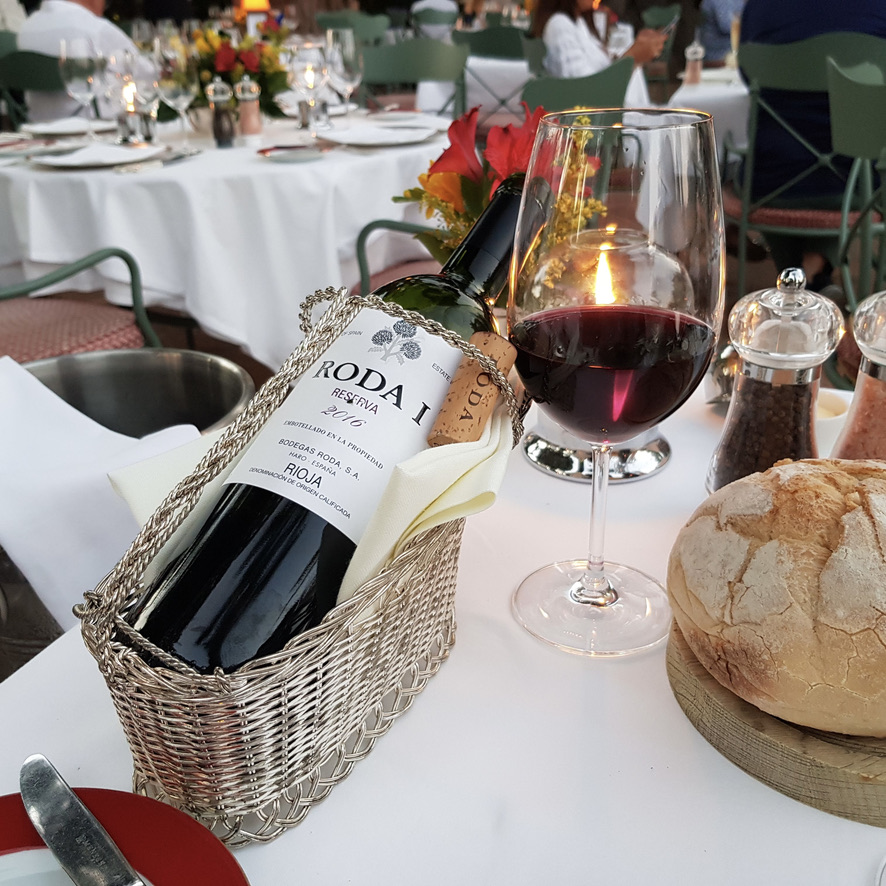 Marbella Club Timeless Charming Luxury Family Beach Front Hotel Wellness Mindfulness Yoga Pilates Meditation Grill Best Beef Steak Deck Chairs Swimming Pool Suite Lush Garden Kids Club Alfresco Dining Cocktail Summer