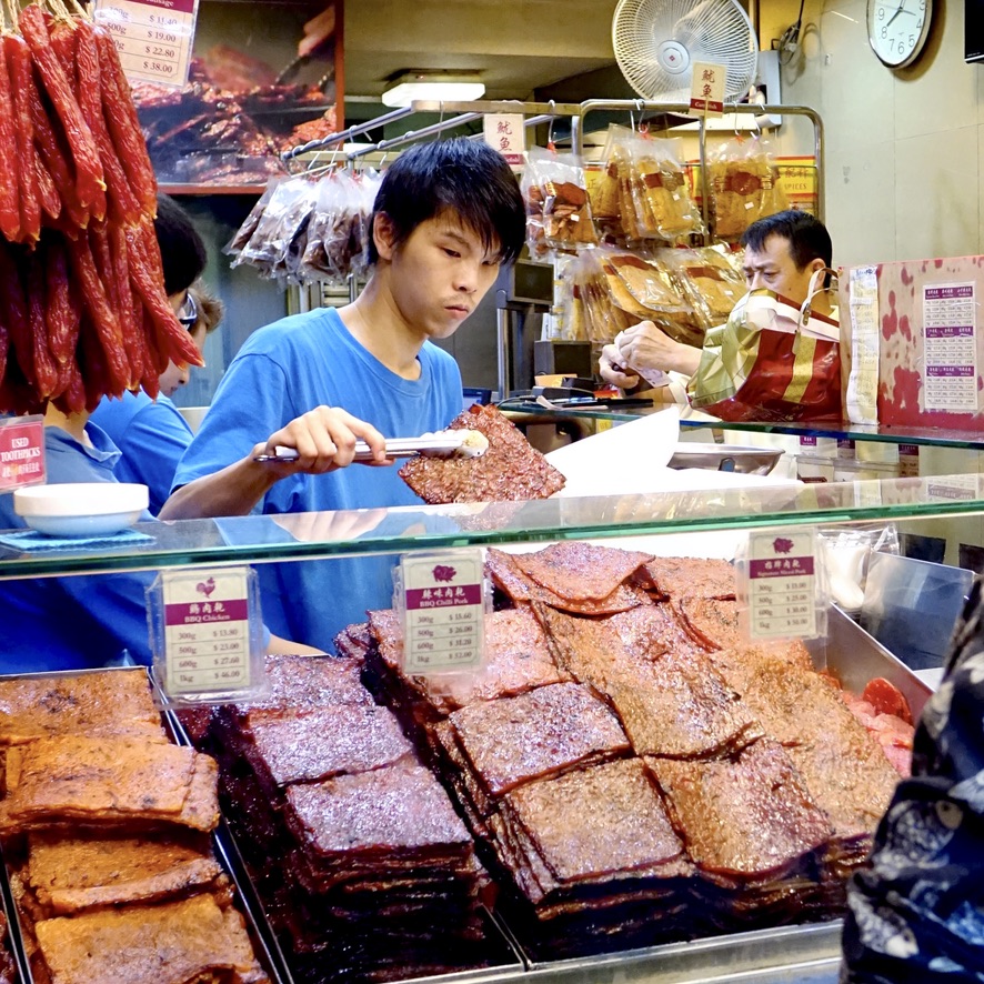 Holiday Singapore Itinerary Travel Tips Chinatown Snacks Lim Chee Guan BBQ Pork Slices
