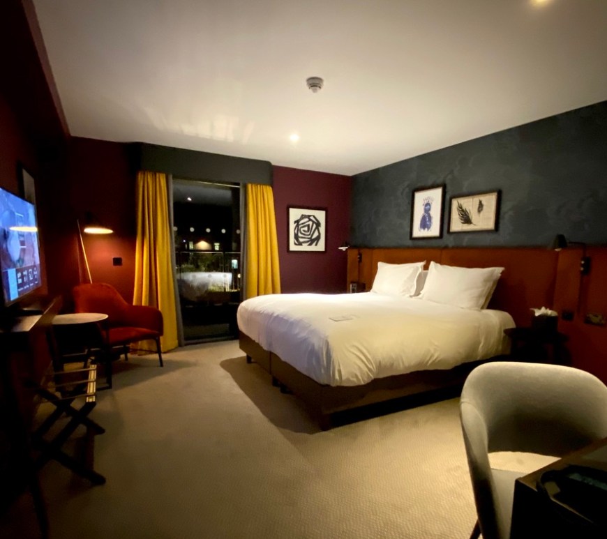 Hotel du Vin Stratford upon Avon Modern Chic Comfort Convenient Central Location Design Deluxe Balcony Room