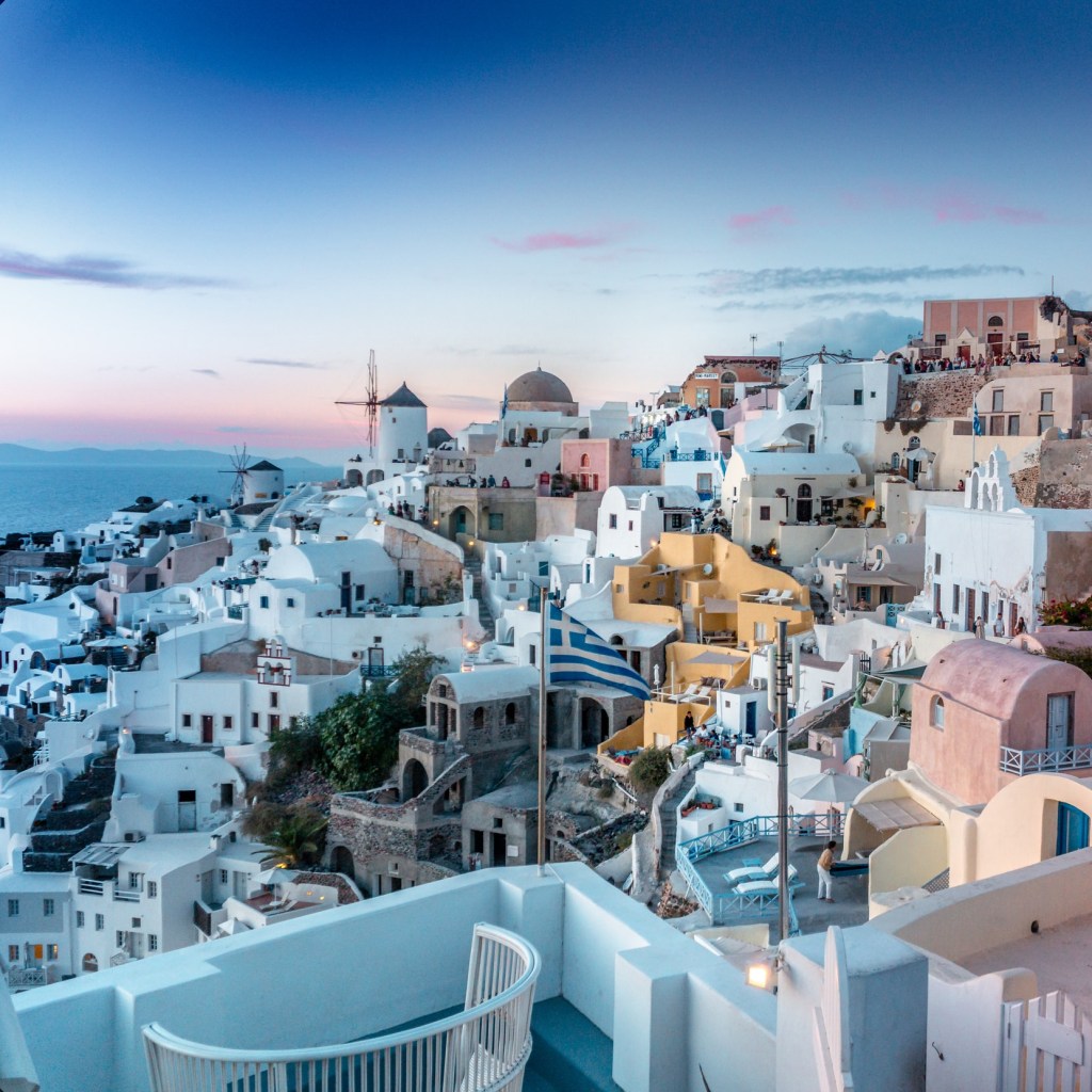 Off Peak Holiday Santorini Itinerary Travel Tips Oia