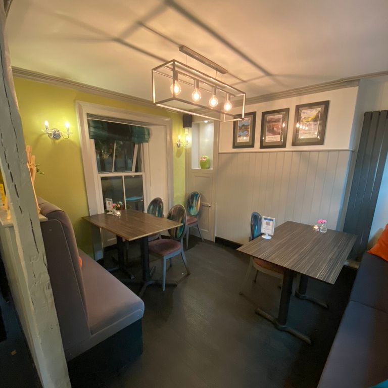 Porto Restaurant Bowness Lake Windermere District Dinner Alfresco Review Ground Floor