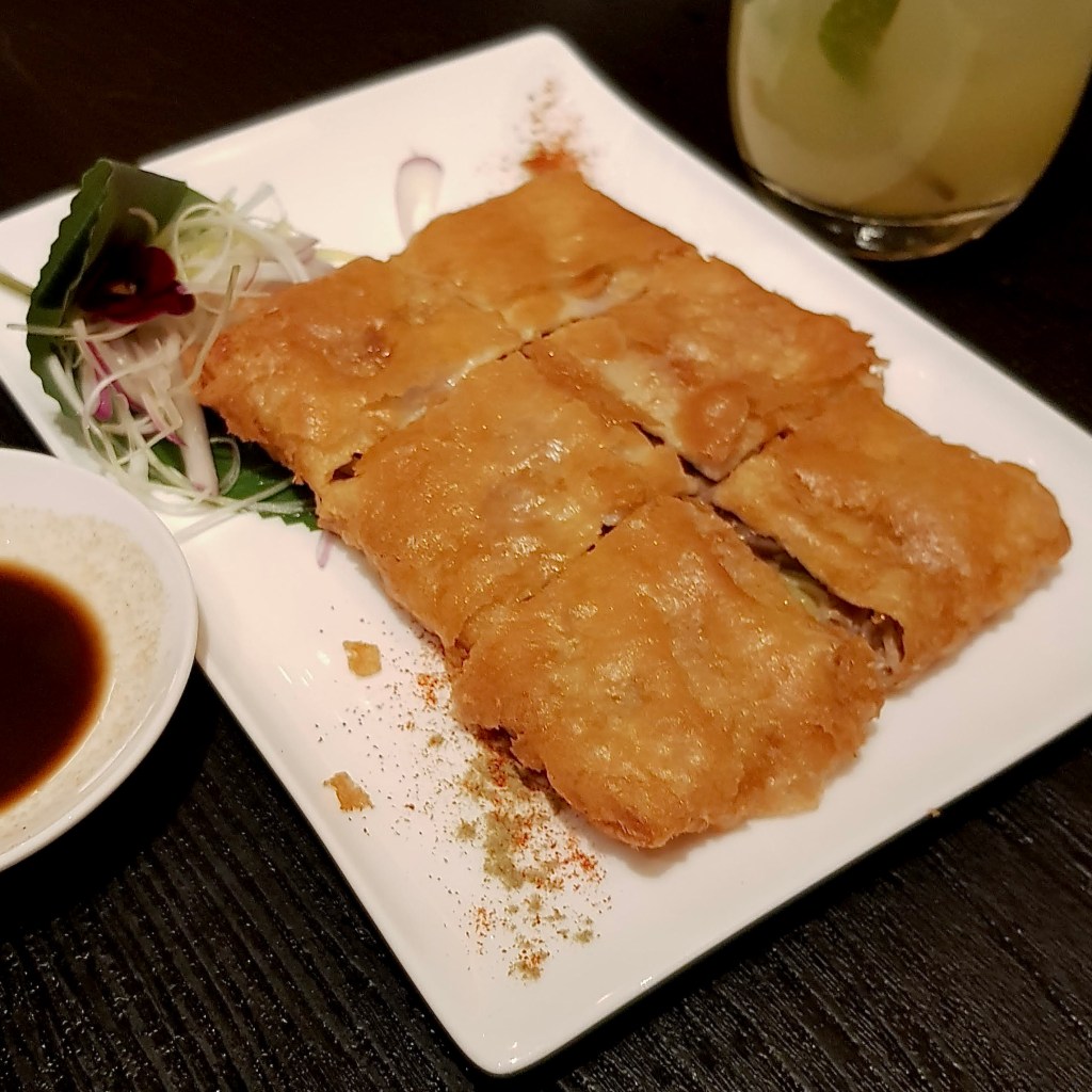 Imperial Treasure London Waterloo Place Chinese Restaurant Michelin High End St James Mayfair Cantonese Expensive Luxury Dining Lamb Pancake