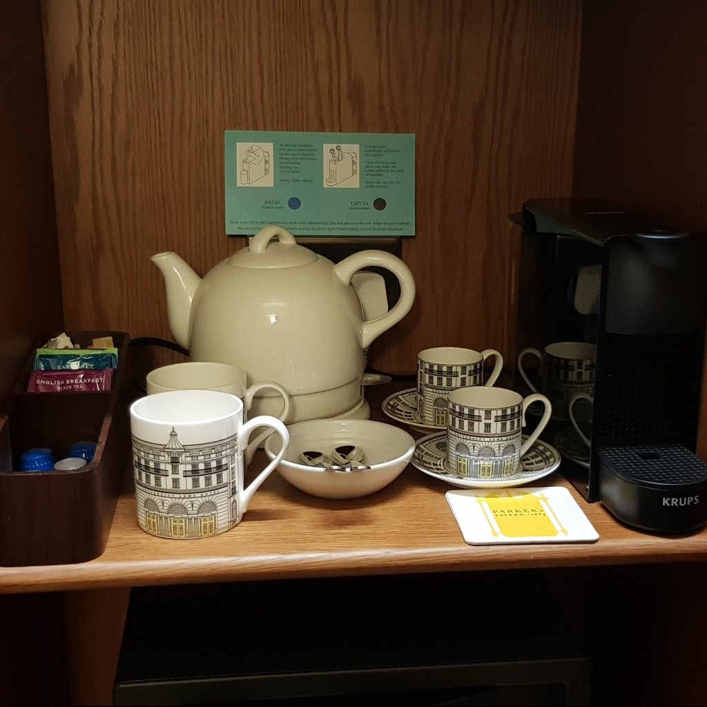 Luxury University Arms Hotel Cambridge Complimentary Teas Coffees Teapot Kettle