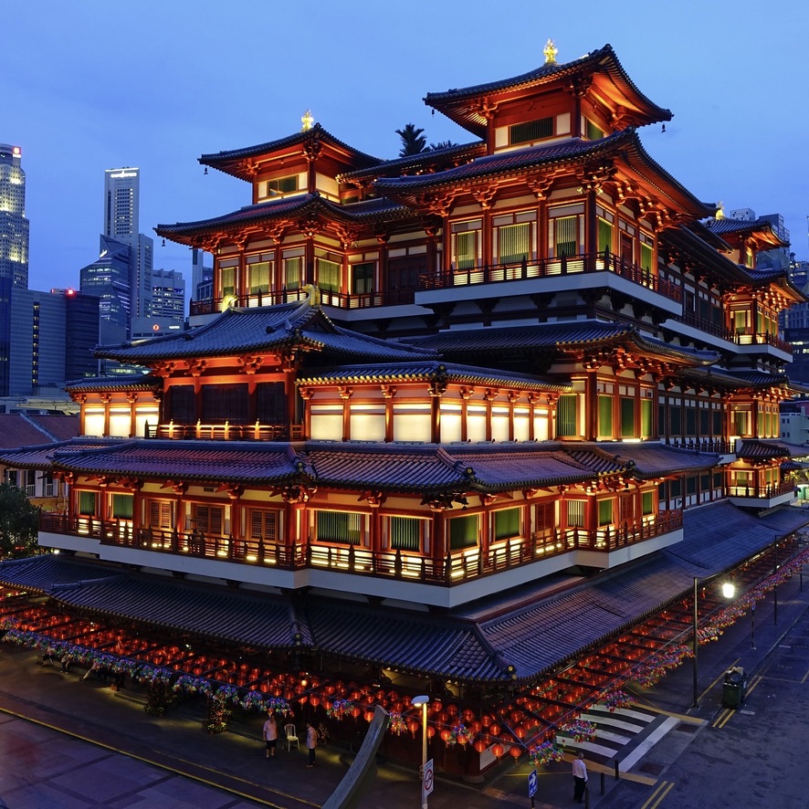 Holiday Singapore Itinerary Travel Tips Chinatown Buddha Tooth Relic Temple