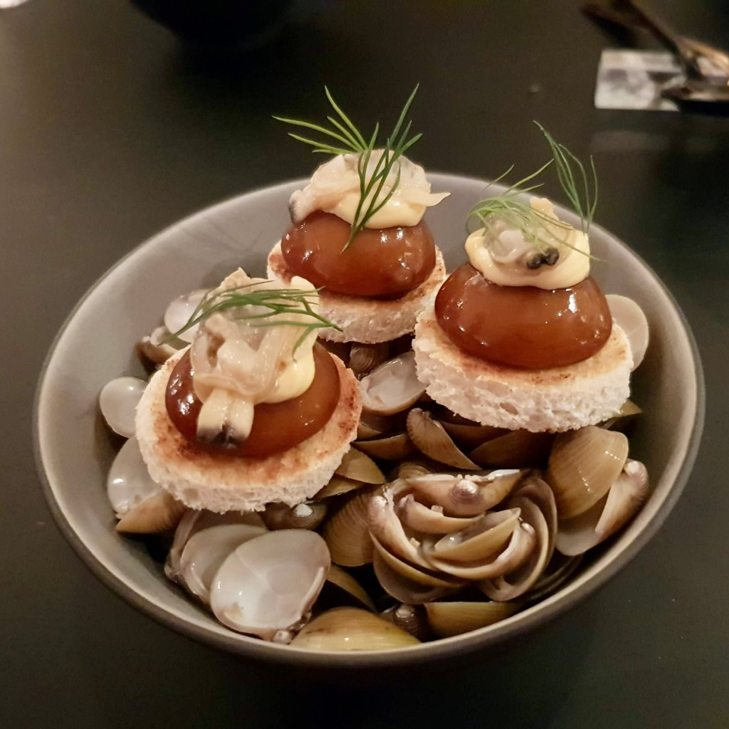 Restaurant Glacier Boutique Hotel Tasting Menu Grindelwald Artistic Locally Sourced Sustainable Ingredients Robert Steuri Service Relaxed Romantic Enjoyable