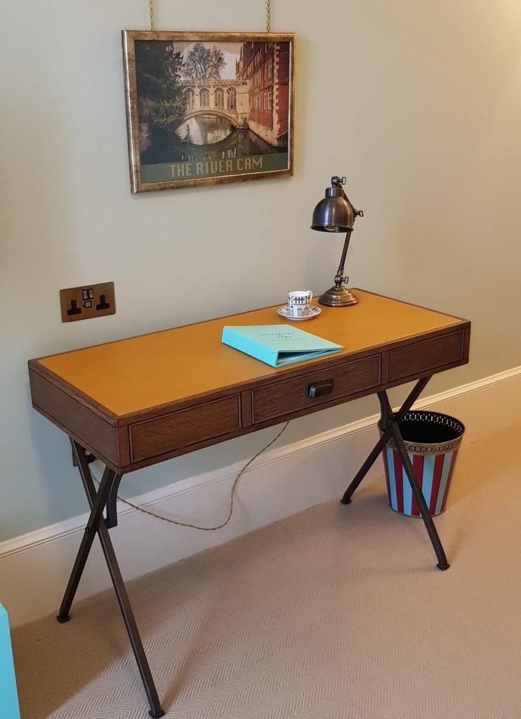 Luxury University Arms Hotel Cambridge Writing Desk Leather