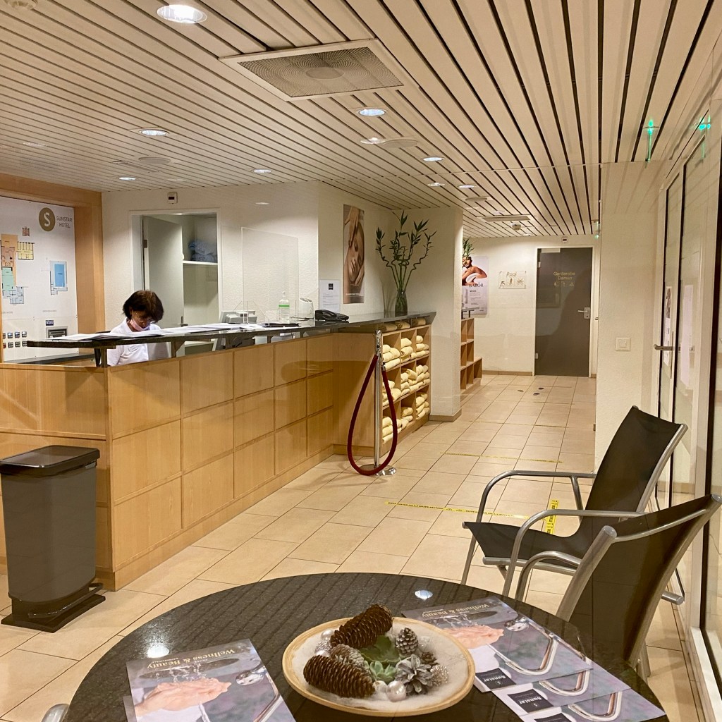 Sunstar Hotel Grindelwald Ski Resort Family Dog Friendly Comprehensive Spa Swimming Pool Massage Buffet Restaurant Breakfast Dinner Balcony Minibar Complimentary Shuttle Bus Snowboarding Rental Shop Mountain View