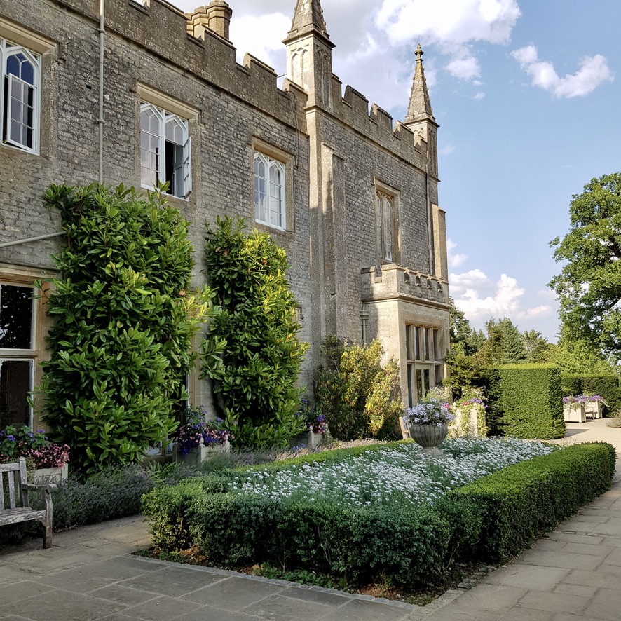 Cotswold Wildlife Park and Gardens Day Out Animals Farm Family Kids Dog Friendly Picnic