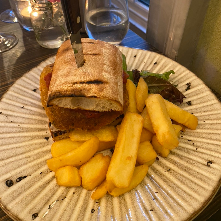 Porto Restaurant Bowness Lake Windermere District Dinner Alfresco Review Vegan Burger Sweet Potato